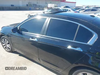 2012 Honda Accord EX-L z VIN 1HGCP3F87CA029972, wystawiony jako IAAI lot #41726134 z przebiegiem 265 380 mil mil oraz . Historia ofert i sprzedaży dostępna na DreamBid. Obrazek 15.