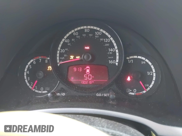 2013 Volkswagen Beetle 2.5L with VIN 3VWHX7AT7DM613197, listed as a IAAI auction lot 41298890 with 130,219 mi miles and . Bid and sale history available at DreamBid. Image 7.