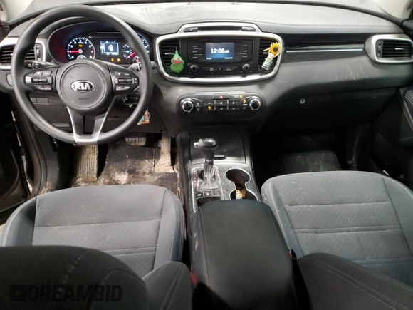 2017 Kia Sorento LX with VIN 5XYPGDA33HG296938, listed as a Copart auction lot 47851125 with 119,784 mi miles and Salvage Title. Bid and sale history available at DreamBid. Image 8.