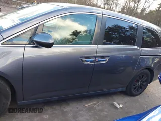 2015 Honda Odyssey EX with VIN 5FNRL5H40FB049888, listed as a IAAI auction lot 41710704 with 117,696 mi miles and . Bid and sale history available at DreamBid. Image 14.