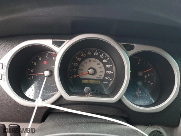2005 Toyota 4Runner SR5 with VIN JTEBU14R758049423, listed as a Copart auction lot 46315895 with 221,863 mi miles and Salvage Title. Bid and sale history available at carsss.com. Image 9.