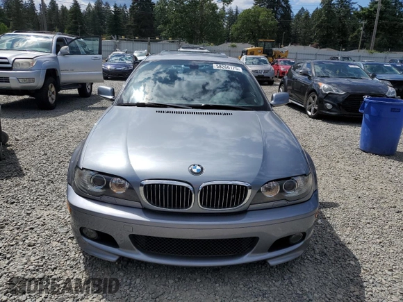 2004 BMW 3 Series 330Ci with VIN WBABD534X4PL13835, listed as a Copart auction lot 58266175 with 136,394 mi miles and Clean title. Bid and sale history available at DreamBid. Image 5.