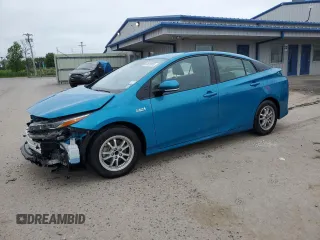 2020 Toyota Prius LE z VIN JTDKARFP6L3131418, wystawiony jako Copart lot #60620035 z przebiegiem 20 285 mil mil oraz Szkoda całkowita • Salvage title. Historia ofert i sprzedaży dostępna na DreamBid. Obrazek 1.
