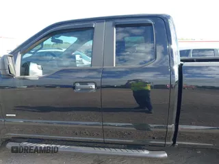 2017 Ford F-150 XL z VIN 1FTEX1CP3HFB17340, wystawiony jako IAAI lot #41929813 z przebiegiem 97 367 mil mil oraz . Historia ofert i sprzedaży dostępna na DreamBid. Obrazek 14.