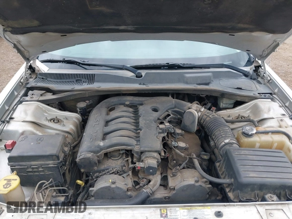 2008 Dodge Magnum SXT with VIN 2D4FV37V48H225739, listed as a IAAI auction lot 42078883 with Not Provided miles and . Bid and sale history available at carsss.com. Image 10.