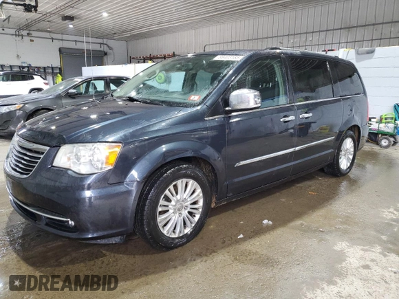 2014 Chrysler Town & Country Limited with VIN 2C4RC1GG9ER156039, listed as a Copart auction lot 88403185 with 111,663 mi miles and Salvage Title. Bid and sale history available at DreamBid. Image 1.