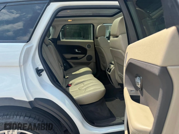 2015 Land Rover Range Rover Evoque Pure Plus with VIN SALVP2BG0FH061911, listed as a Copart auction lot 60347645 with 209,817 mi miles and Clean title. Bid and sale history available at DreamBid. Image 6.