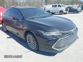 2021 Toyota Avalon Limited Hybrid z VIN 4T1DA1AB7MU009924, wystawiony jako IAAI lot #41835024 z przebiegiem 112 092 mil mil oraz . Historia ofert i sprzedaży dostępna na DreamBid. Obrazek 1.