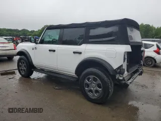 2022 Ford Bronco with VIN 1FMDE5BH8NLB86889, listed as a Copart auction lot 60898845 with 30,414 mi miles and Salvage title. Bid and sale history available at DreamBid. Image 2.