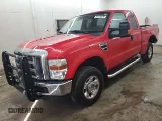 2010 Ford F-250 XL z VIN 1FTSX2B50AEB18045, wystawiony jako Copart lot #54476525 z przebiegiem 115 271 mil mil oraz Szkody całkowita. Historia ofert i sprzedaży dostępna na DreamBid. Obrazek 1.