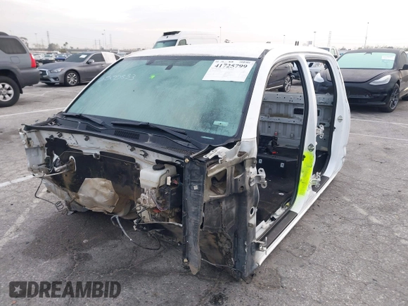 2017 Toyota Tacoma SR5 with VIN 3TMDZ5BN4HM025697, listed as a IAAI auction lot 41725799 with Not Provided miles. Bid and sale history available at carsss.com. Image 2.