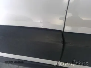 2021 Ford Transit Cargo z VIN 1FTBR1C8XMKA20224, wystawiony jako IAAI lot #42789308 z przebiegiem 76 845 mil mil oraz . Historia ofert i sprzedaży dostępna na DreamBid. Obrazek 3.
