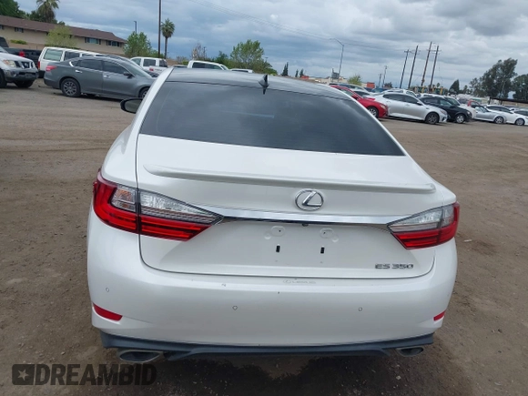 2018 Lexus ES with VIN 58ABK1GG6JU112716, listed as a IAAI auction lot 41915706 with 59,793 mi miles. Bid and sale history available at carsss.com. Image 16.
