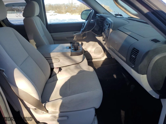 2008 Chevrolet Silverado 1500 Work Truck with VIN 1GCEC19C58Z130265, listed as a Copart auction lot 41408315 with 131,030 mi miles and Salvage Title. Bid and sale history available at carsss.com. Image 7.