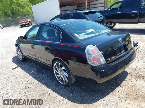 2006 Nissan Altima 2.5 with VIN 1N4AL11D96N334595, listed as a IAAI auction lot 42004783 with 166,683 mi miles. Bid and sale history available at carsss.com. Image 3.