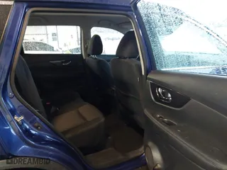 2017 Nissan Rogue S with VIN KNMAT2MT0HP609202, listed as a IAAI auction lot 41562063 with 185,093 mi miles. Bid and sale history available at carsss.com. Image 8.