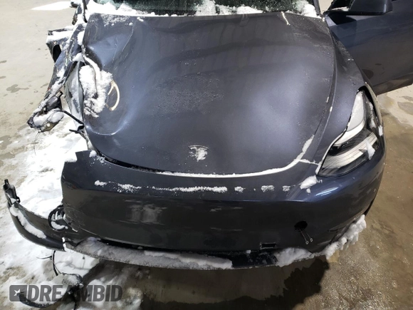 2023 Tesla Model Y Long Range z VIN 7SAYGAEE3PF968231, wystawiony jako Copart lot #45811385 z przebiegiem Nie podano mil oraz Szkoda całkowita • Salvage title. Historia ofert i sprzedaży dostępna na DreamBid. Obrazek 14.