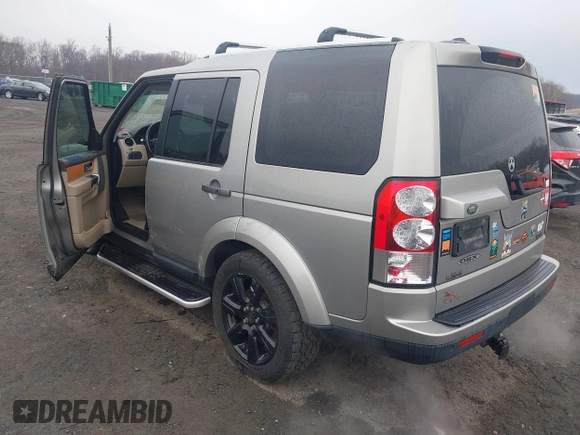 2013 Land Rover LR4 HSE z VIN SALAG2D42DA673308, wystawiony jako IAAI lot #41673319 z przebiegiem 191 984 mil mil oraz . Historia ofert i sprzedaży dostępna na DreamBid. Obrazek 3.