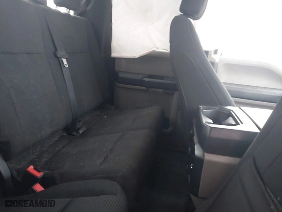 2019 Ford F-150 XL with VIN 1FTFX1E57KKF17710, listed as a IAAI auction lot 41229931 with 131,543 mi miles. Bid and sale history available at carsss.com. Image 8.