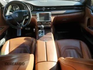 2016 Maserati Quattroporte S Q4 z VIN ZAM56RRA9G1185301, wystawiony jako Copart lot #83337804 z przebiegiem 102 195 mil mil oraz Szkoda całkowita • Salvage title. Historia ofert i sprzedaży dostępna na DreamBid. Obrazek 8.