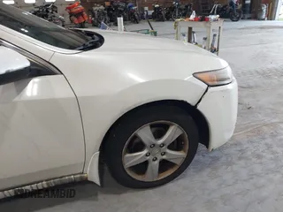 2011 Acura TSX with VIN JH4CU2F6XBC000953, listed as a IAAI auction lot 42738966 with 256,414 mi miles and . Bid and sale history available at DreamBid. Image 17.