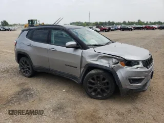 2019 Jeep Compass Limited z VIN 3C4NJDCB1KT760418, wystawiony jako Copart lot #60749295 z przebiegiem 147 863 mil mil oraz Szkoda całkowita • Salvage title. Historia ofert i sprzedaży dostępna na DreamBid. Obrazek 4.
