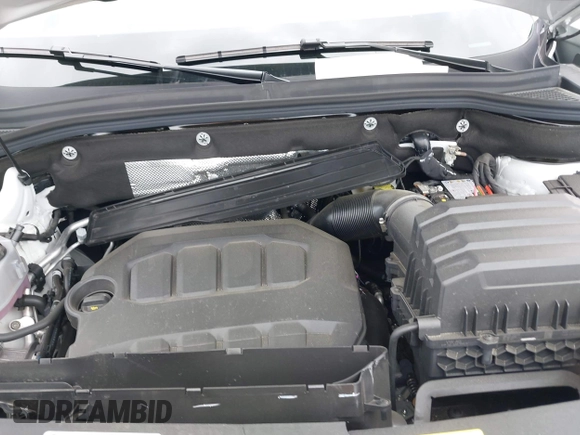 2024 Volkswagen Atlas SE with VIN 1V2JR2CA3RC614867, listed as a IAAI auction lot 42213818 with 6,832 mi miles and . Bid and sale history available at DreamBid. Image 10.