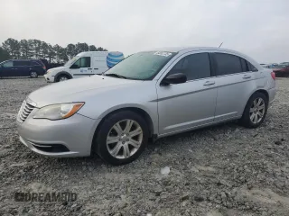 2012 Chrysler 200 Touring with VIN 1C3CCBBB2CN330913, listed as a Copart auction lot 54562735 with 155,215 mi miles and Clean Title. Bid and sale history available at carsss.com. Image 1.