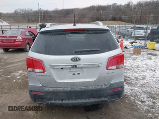 2012 Kia Sorento EX with VIN 5XYKUDA20CG284796, listed as a IAAI auction lot 41414017 with 120,345 mi miles. Bid and sale history available at carsss.com. Image 16.