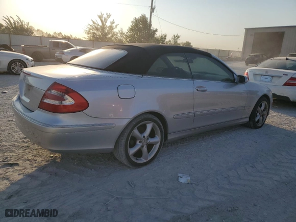 2005 Mercedes-Benz CLK-Class 3.2L with VIN WDBTK65G15T047512, listed as a Copart auction lot 75452814 with 131,655 mi miles and Clean Title. Bid and sale history available at carsss.com. Image 3.