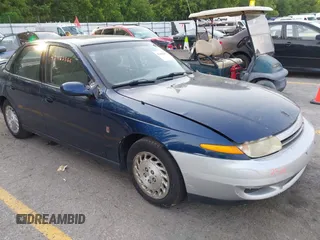 2001 Saturn LS z VIN 1G8JU52F91Y520315, wystawiony jako IAAI lot #42462566 z przebiegiem Nie podano mil oraz . Historia ofert i sprzedaży dostępna na DreamBid. Obrazek 1.
