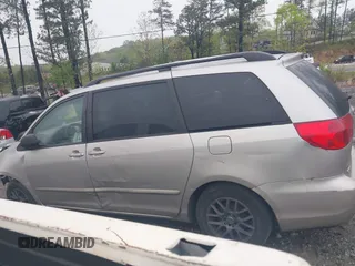 2006 Toyota Sienna CE with VIN 5TDZA23C16S557267, listed as a IAAI auction lot 41976547 with 256,192 mi miles. Bid and sale history available at carsss.com. Image 14.