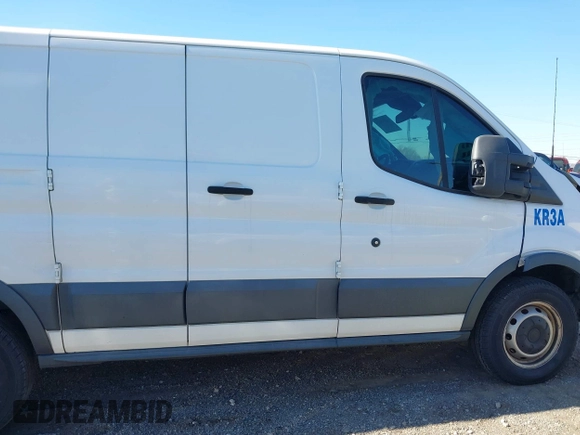 2017 Ford Transit with VIN 1FTYR1ZM6HKB15805, listed as a IAAI auction lot 38311513 with Not Provided miles and . Bid and sale history available at DreamBid. Image 13.