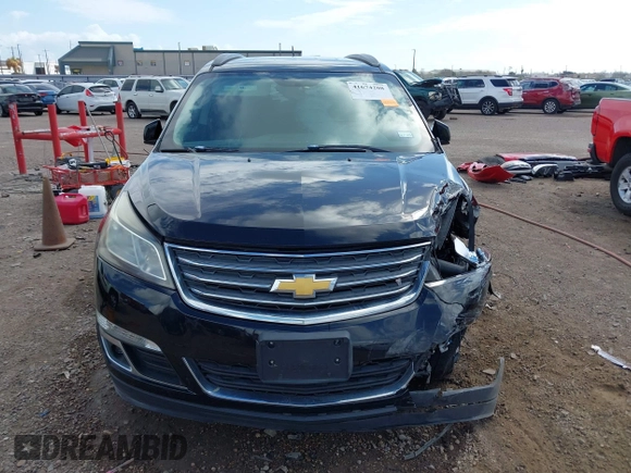 2016 Chevrolet Traverse LT z VIN 1GNKRGKD7GJ135155, wystawiony jako IAAI lot #41674208 z przebiegiem 134 149 mil mil oraz . Historia ofert i sprzedaży dostępna na DreamBid. Obrazek 12.