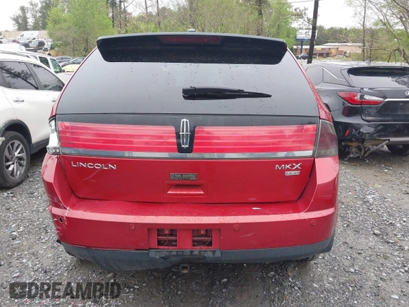 2007 Lincoln MKX with VIN 2LMDU88CX7BJ11750, listed as a IAAI auction lot 41961981 with 122,701 mi miles and . Bid and sale history available at DreamBid. Image 16.