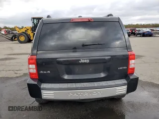 2010 Jeep Patriot Limited with VIN 1J4NF4GB0AD511652, listed as a Copart auction lot 82161234 with 173,164 mi miles and Clean Title. Bid and sale history available at carsss.com. Image 6.