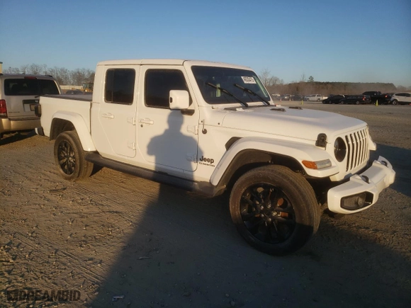 2021 Jeep Gladiator Overland with VIN 1C6HJTFG3ML532666, listed as a Copart auction lot 46530475 with 38,465 mi miles and Non Repairable. Bid and sale history available at carsss.com. Image 4.