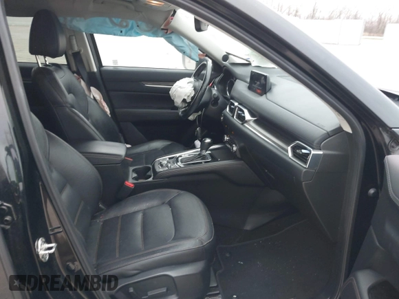 2017 Mazda CX-5 Grand Touring with VIN JM3KFADL9H0110985, listed as a IAAI auction lot 41435143 with 88,208 mi miles. Bid and sale history available at carsss.com. Image 5.
