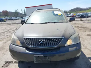 2007 Lexus RX 350 with VIN 2T2HK31U27C030242, listed as a IAAI auction lot 41978259 with 187,445 mi miles and . Bid and sale history available at DreamBid. Image 12.