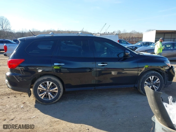 2017 Nissan Pathfinder SV with VIN 5N1DR2MN6HC901405, listed as a IAAI auction lot 41434583 with 182,816 mi miles. Bid and sale history available at carsss.com. Image 13.