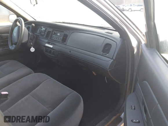 2006 Ford Police Interceptor with VIN 2FAFP71W66X163592, listed as a IAAI auction lot 42166958 with 106,031 mi miles and . Bid and sale history available at DreamBid. Image 5.