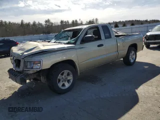 2011 Ram Dakota Bighorn/Lonestar with VIN 1D7RW3BKXBS633785, listed as a Copart auction lot 47736435 with 0 mi miles and Salvage Title. Bid and sale history available at carsss.com. Image 1.