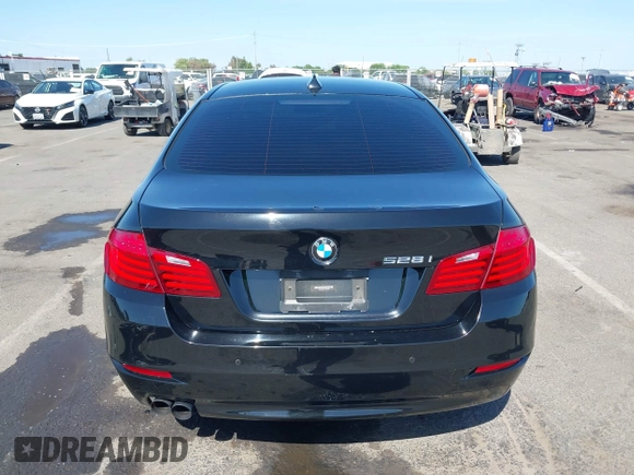 2015 BMW 5 Series 528i with VIN WBA5A5C51FD516003, listed as a IAAI auction lot 42386713 with 105,317 mi miles and . Bid and sale history available at DreamBid. Image 17.