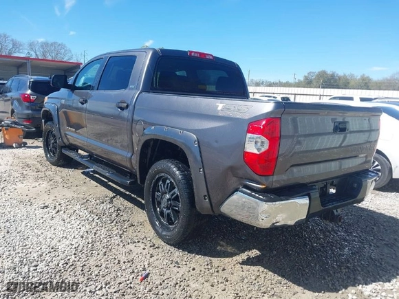 2014 Toyota Tundra 2WD Truck SR5 with VIN 5TFEY5F19EX169458, listed as a IAAI auction lot 41740131 with 165,251 mi miles. Bid and sale history available at carsss.com. Image 3.