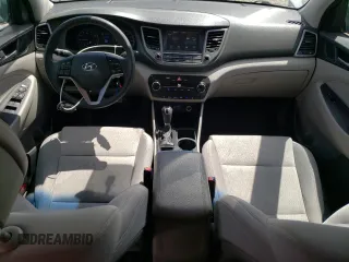 2018 Hyundai Tucson SEL z VIN KM8J3CA4XJU716201, wystawiony jako Copart lot #56790405 z przebiegiem 107 639 mil mil oraz Szkoda całkowita • Salvage title. Historia ofert i sprzedaży dostępna na DreamBid. Obrazek 8.