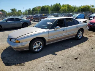 1998 Pontiac Bonneville SE with VIN 1G2HX52K0W4238012, listed as a Copart auction lot 70997824 with 146,825 mi miles and Salvage Title. Bid and sale history available at carsss.com. Image 1.