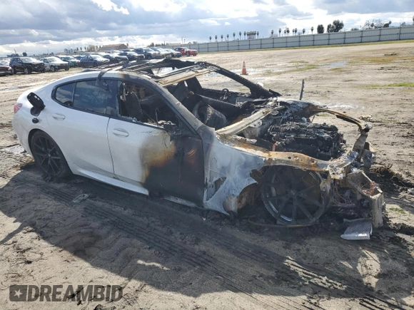 2021 BMW 8 Series 840i z VIN WBAGV2C03MCF18891, wystawiony jako Copart lot #48366235 z przebiegiem Nie podano mil oraz Nie do naprawy. Historia ofert i sprzedaży dostępna na DreamBid. Obrazek 4.