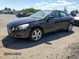 2013 Volvo S60 T5 with VIN YV1612FHXD2185601, listed as a Copart auction lot 57627665 with 84,734 mi miles and Clean title. Bid and sale history available at DreamBid. Image 1.