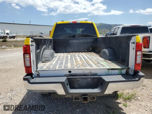 2020 Ford F-350 XL z VIN 1FT8W3BT4LEC62167, wystawiony jako Copart lot #56454405 z przebiegiem 109 943 mil mil oraz Czysty tytuł • Clean title. Historia ofert i sprzedaży dostępna na DreamBid. Obrazek 6.