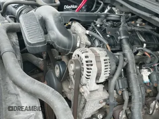 2009 Chevrolet Silverado 1500 LT z VIN 3GCEK23369G249526, wystawiony jako IAAI lot #42914170 z przebiegiem 148 025 mil mil oraz . Historia ofert i sprzedaży dostępna na DreamBid. Obrazek 14.